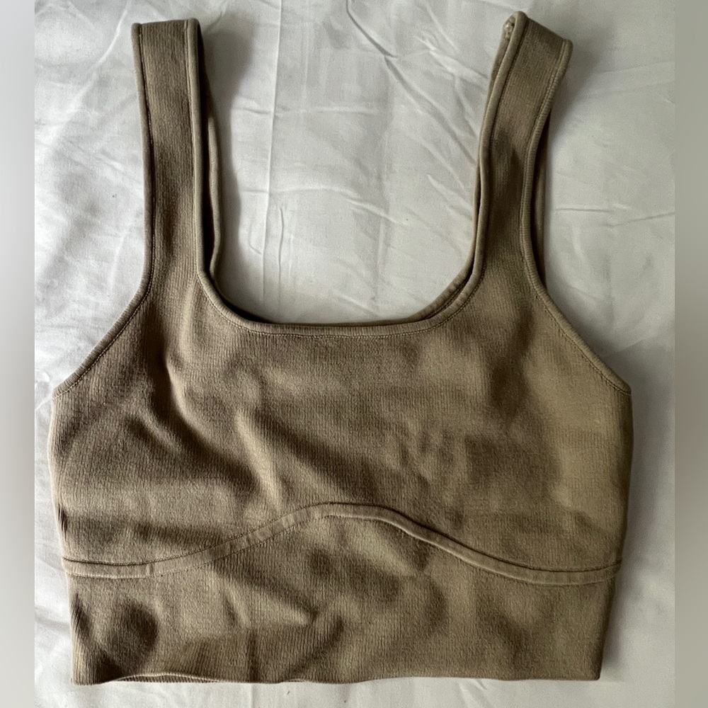 CROPPED TANK!